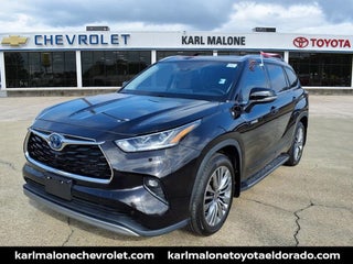 2021 Toyota Highlander Hybrid Platinum