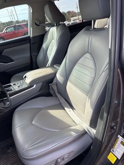 2020 Toyota Highlander XLE