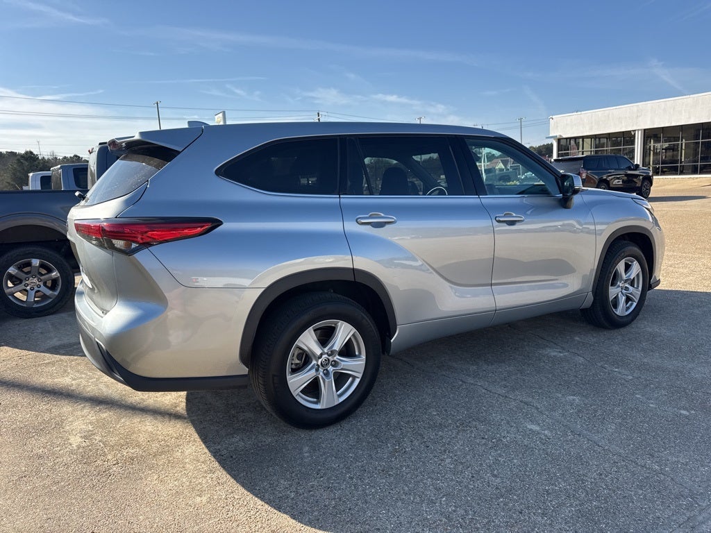 2020 Toyota Highlander L