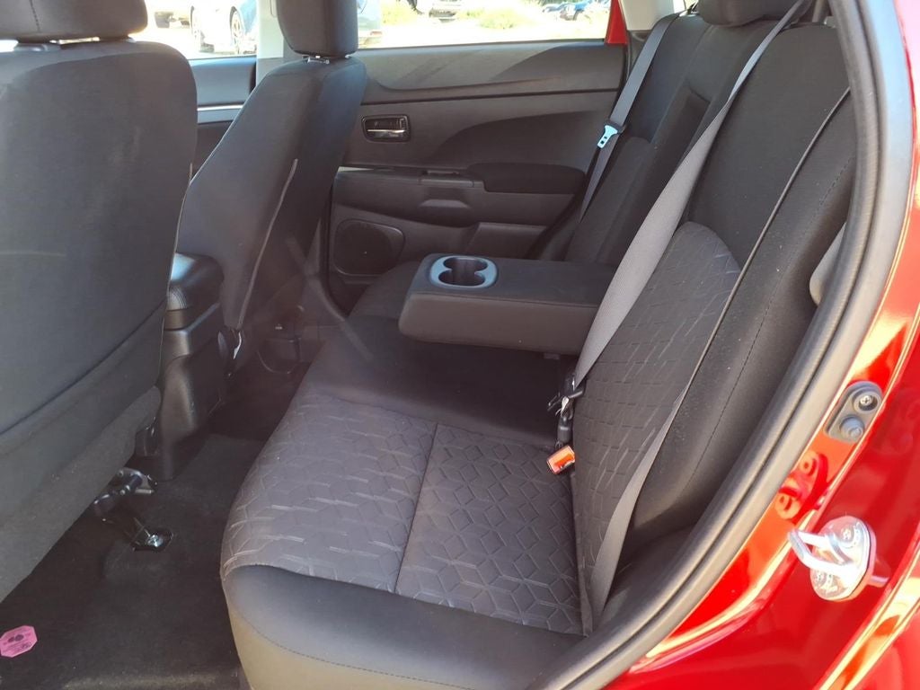 2024 Mitsubishi Outlander Sport Base