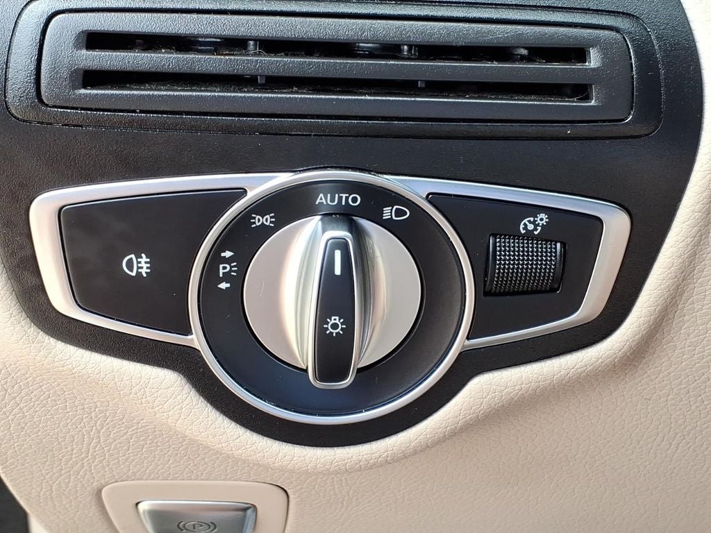 2018 Mercedes-Benz GLC GLC 300 4MATIC®