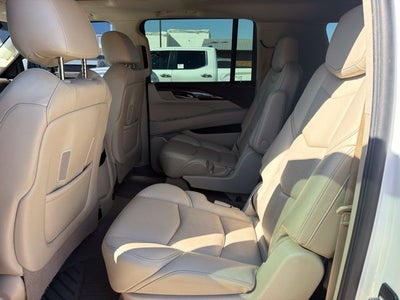 2017 Cadillac Escalade ESV Luxury