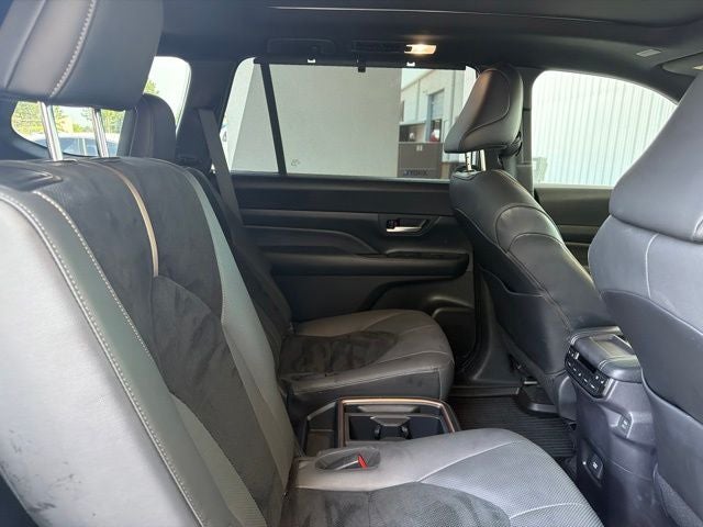 2024 Toyota Grand Highlander Hybrid MAX Platinum