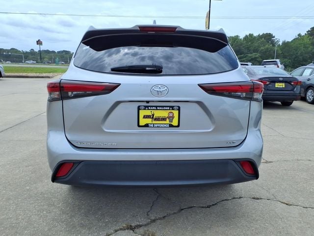2024 Toyota Highlander XLE