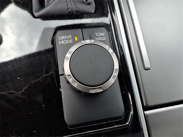 2023 Toyota Sequoia SR5