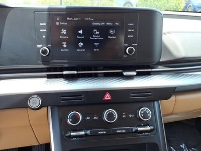 2024 Kia Carnival LX