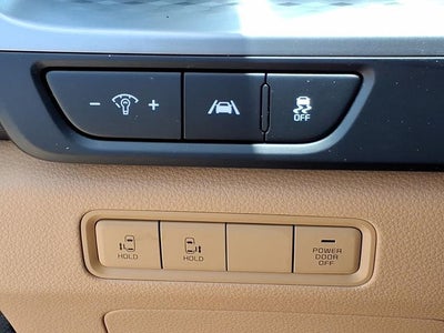 2024 Kia Carnival LX